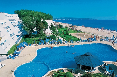 Hotel s bazénem