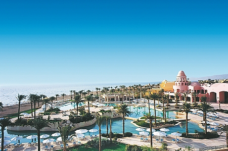 Hotel s bazénem