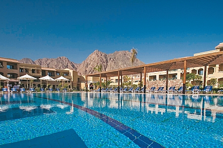 Hotel s bazénem
