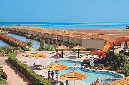 Hotel s bazénem