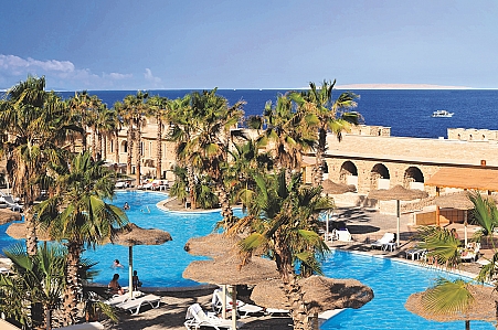 Hotel s bazénem