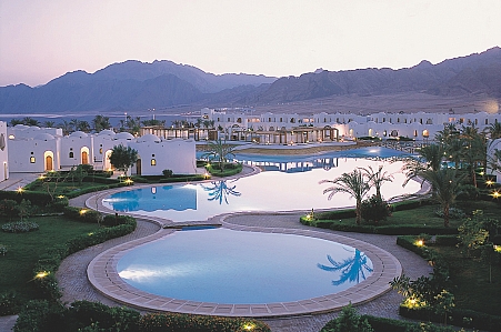 Hotel s bazénem