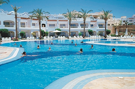 Hotel s bazénem