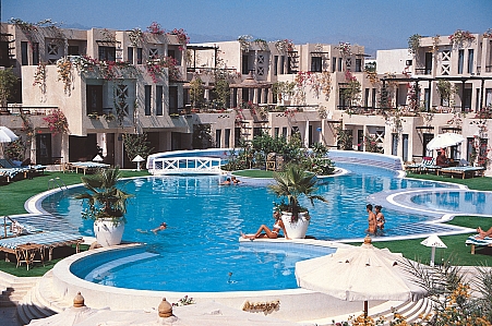 Hotel s bazénem