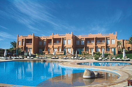 Hotel s bazénem