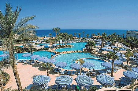 Hotel s bazénem