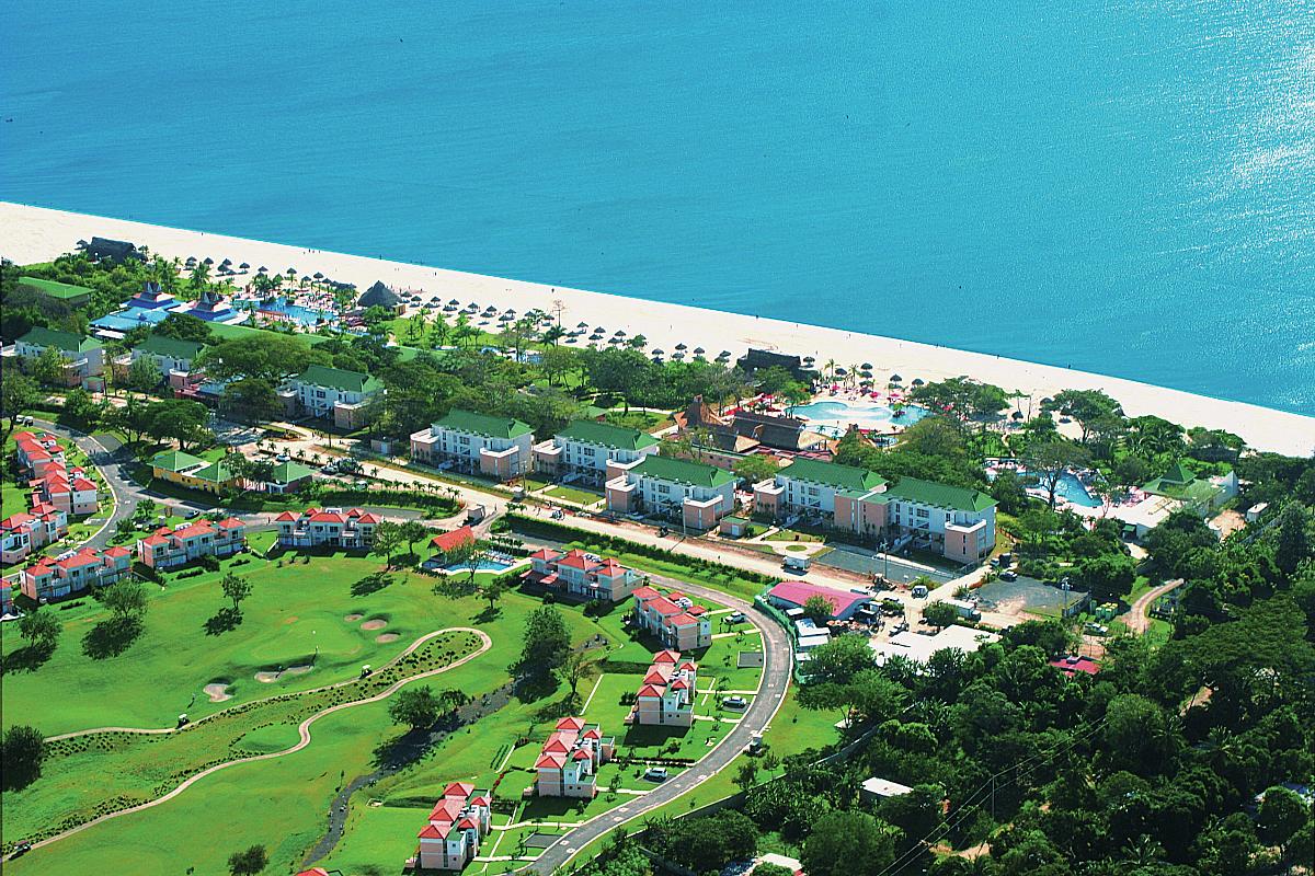 Royal Decameron Golf, Beach Resort & Villas