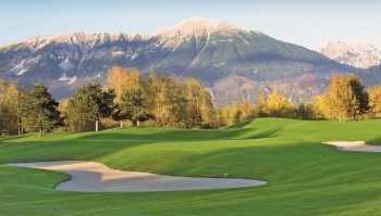 Golfová hřiště ve Slovinsku lákají také úžasnými panoramaty Golfova-hriste-ve-Slovinsku-lakaji-take-uzasnymi-panoramaty.jpg