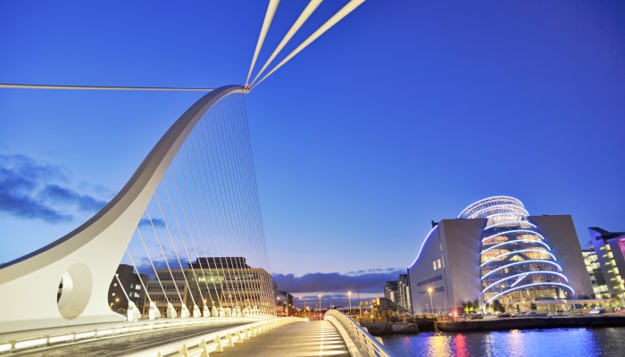 Most-Samuel-Beckett-je-dulezitou-dopravni-stavbou-v-Dublinu-(1).jpg