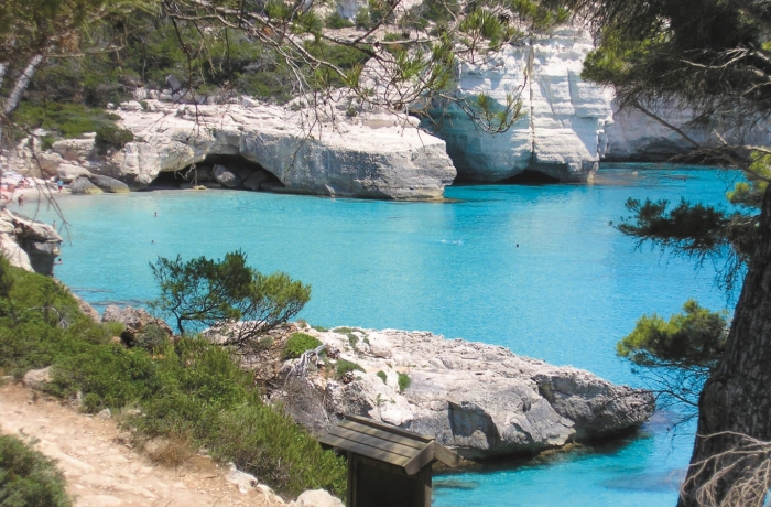 Spanelsko-10-Menorca-Priroda-je-chram-I-na-Menorce.jpg