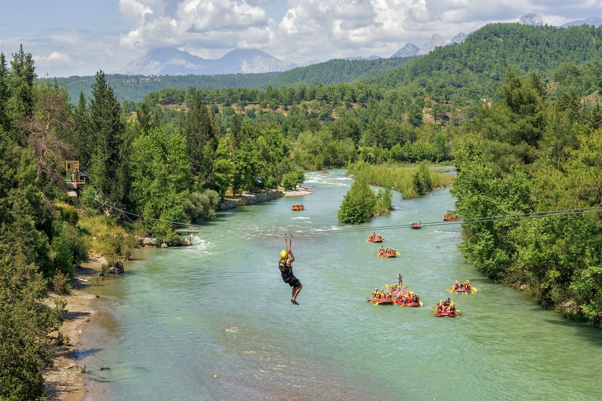Turecko, zip line a rafting na řece v kaňonu Koprulur