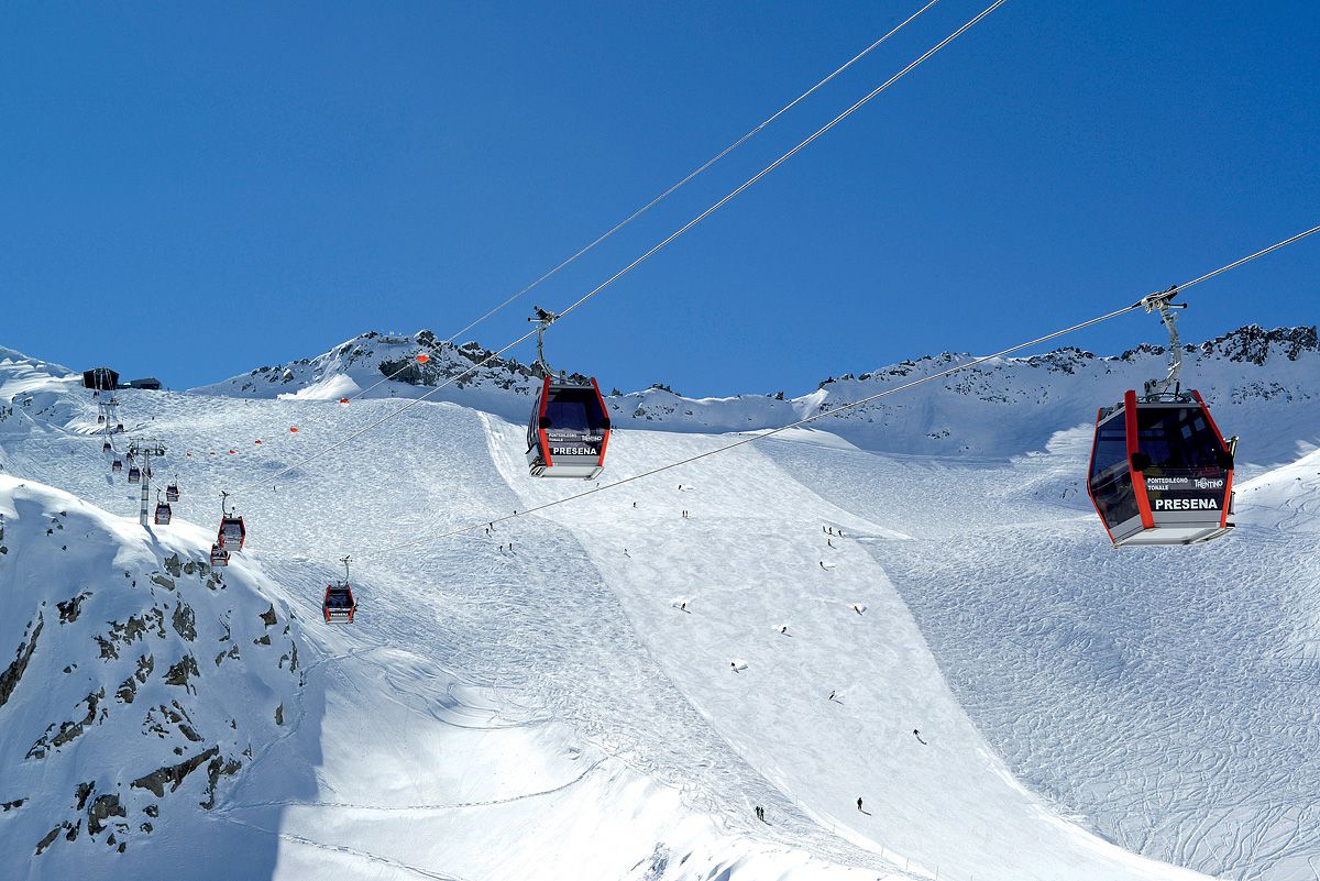 Lyžování v oblasti Skirama Dolomiti Adamello Brenta, Tonale / Ponte di Legno Lyžování v oblasti Skirama Dolomiti Adamello Brenta, Tonale / Ponte di Legno