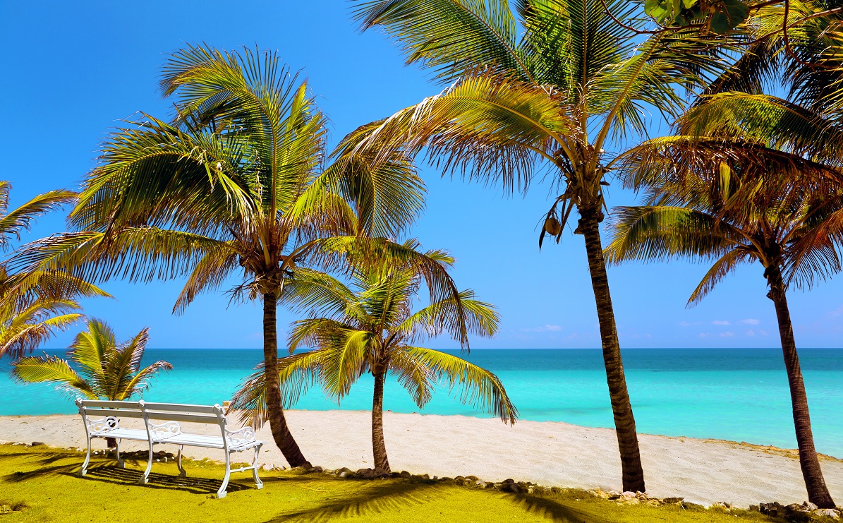 Tradiční turistická sezóna vhodná pro opalování na pláži je na Kubě od května do září