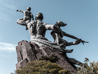 Monument znovuzrození Afriky