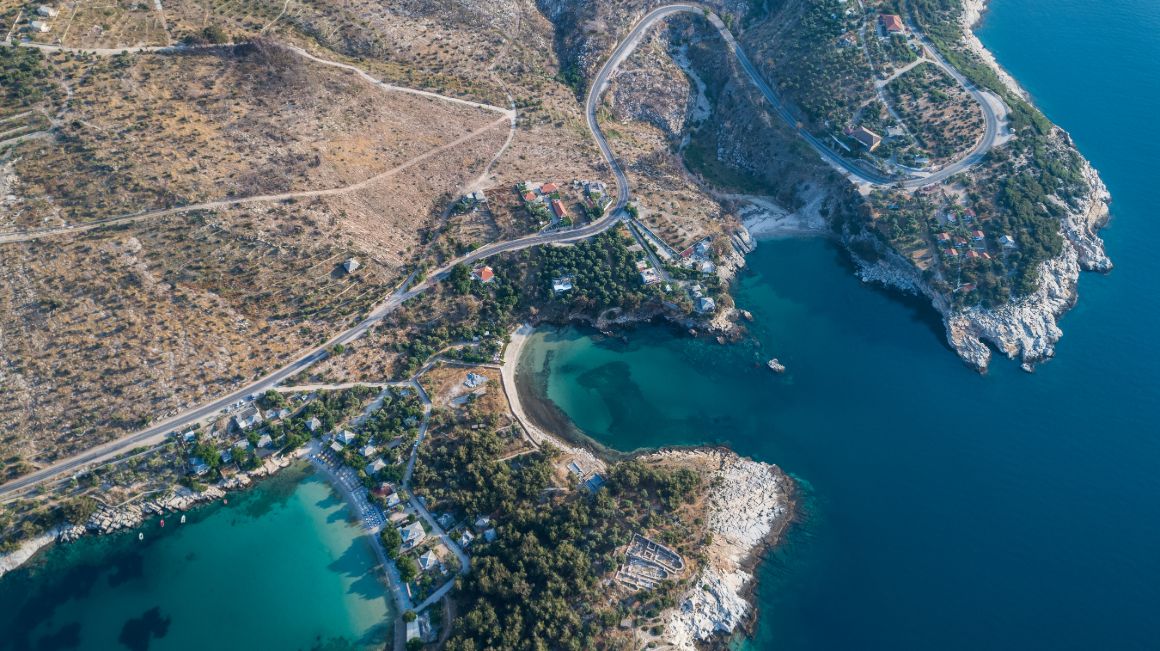 Okružní silnice kolem Thassosu v oblasti Aliki