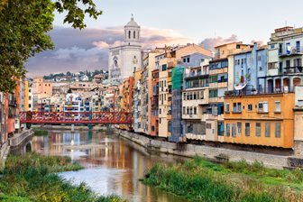 Červený most, Girona