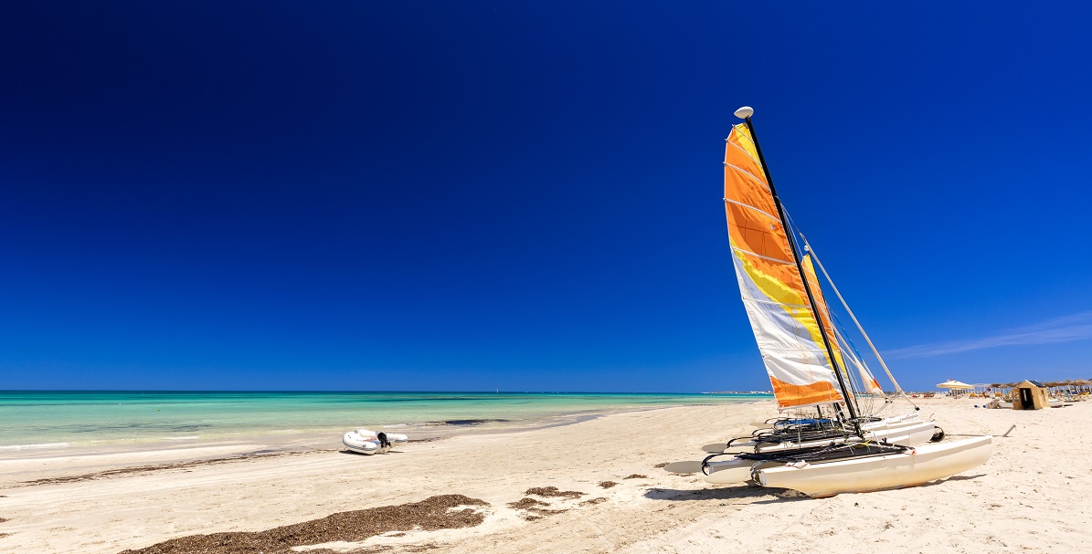 Písečná pláž na ostrově Djerba