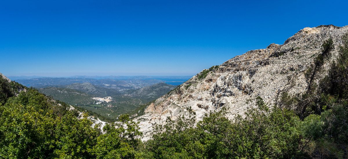 Hora Penteliko, Attika