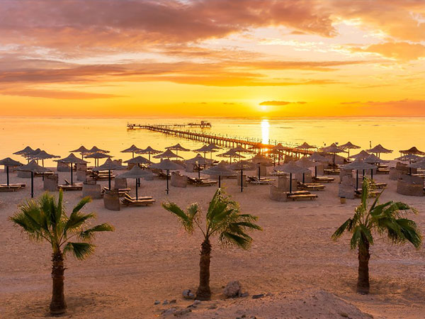 Pláž v Marsa Alam, Egypt