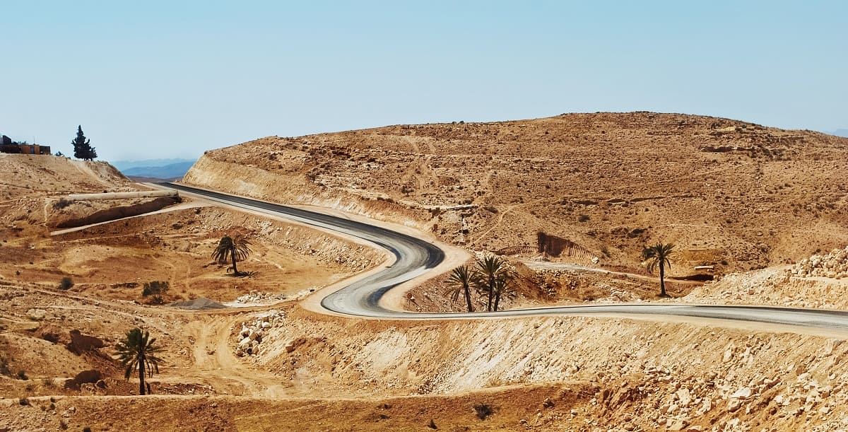 Tunisko se může pochlubit velmi slušně fungující dopravní sítí