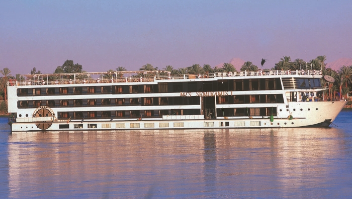 Egypt-Ani,-vlak,-ani-auto-V-Egypte-se-nejspise-projedete-lodi-At-po-Rudem-mori-nebo-po-Nilu.jpg