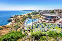Auramar Beach Resort