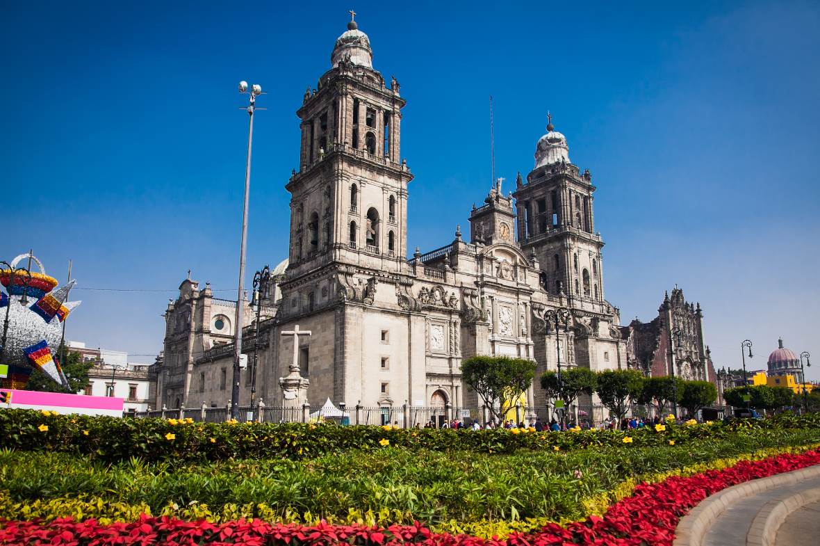 Historie-Metropolitni-katedrala-Ciudad-de-Mexico.jpg