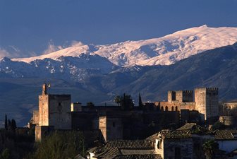 GRANADA ALHAMBRA ALCAZABA SIERRA NEVADA