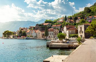 Boka Kotorská, městečko Perast