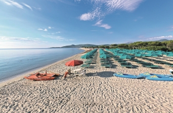 sardinie-Plaz-Cupulatti-na-Sardinii.jpg