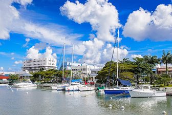 Barbados, pohled na metropoli Bridgetown