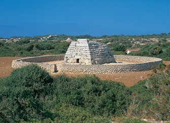 Menorca Naveta dels Tudons