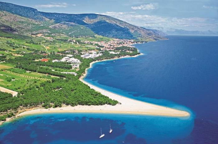 Zlatni rat, nejslavnější pláž Dalmácie Dalmacie-Zlatni-rat,-nejslavnejsi-plaz-Dalmacie-(1).jpg