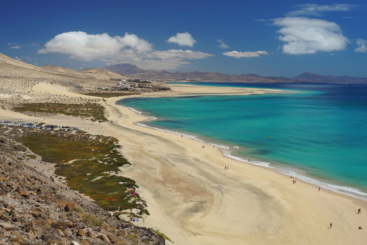 Pláž Sotavento na ostrově Fuerteventura.