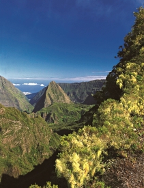 Réunion a jeho hory Reunion-a-jeho-hory.jpg