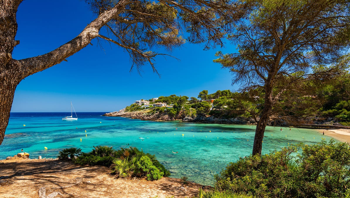 Pláž Font de sa Cala na Mallorce Pláž Font de sa Cala na Mallorce