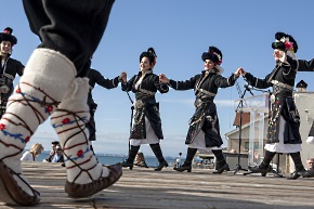 Řecký folklór stojí za to Recko-9-Chalkidiki-Recky-folklor-stoji-za-to.jpg
