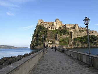 Město Ischia, Aragonský hrad