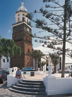 Spanelsko-08-Lanzarote-Historicke-mesto-Teguise,-byvala-metropole-Lanzarote.jpg