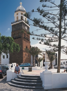 Historické město Teguise, bývalá metropole Lanzarote Spanelsko-08-Lanzarote-Historicke-mesto-Teguise,-byvala-metropole-Lanzarote.jpg