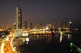 Noční Panama